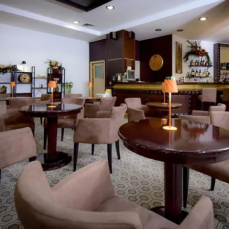 Rhodopi 4* צ'פלארה