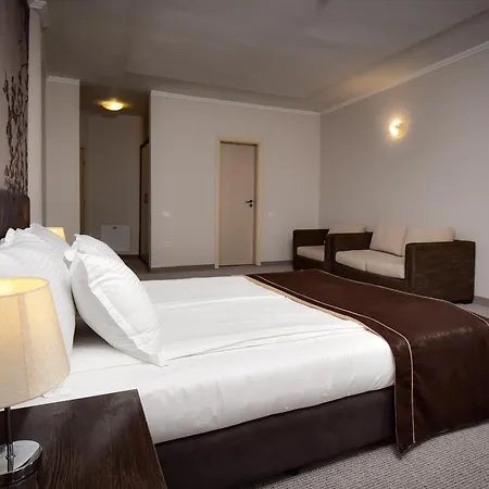 Rhodopi 切佩拉雷