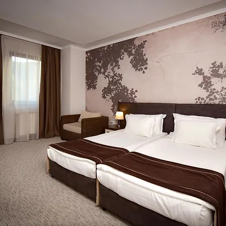 Hotell Rhodopi - Half Board Tjepelare